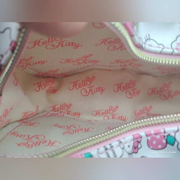Hello Kitty Pink and White Bow Kids Crossbody Bag - Picture 2 of 3